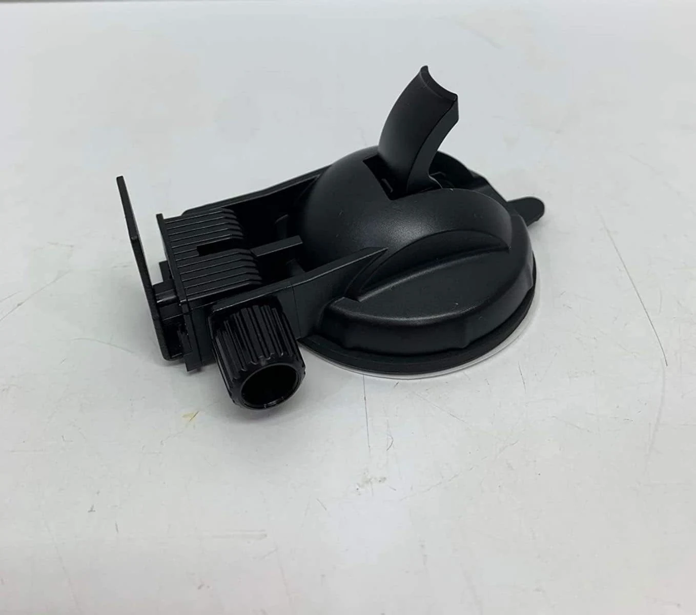 Uniden SSS00275R Large Premium Suction Cup Mounting Bracket for R8w, R8, R7, R4w, and R4
